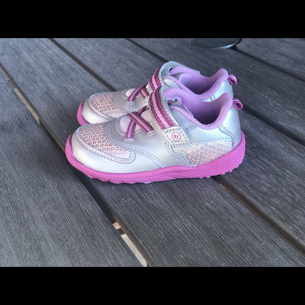 🌸NEW- w/out box, Baby Stride Rite 5.5